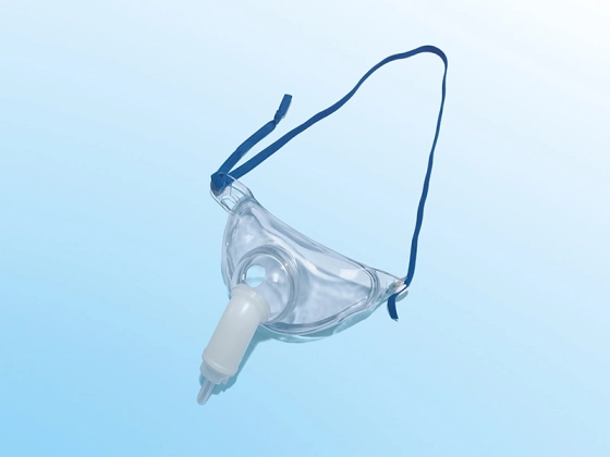 Dahlhausen Tracheostomiesauerstoffmaske mit 6 mm Konnektor und Gummiband / 1 St. p.P. / REF: 100001118 / PZN: 05113654