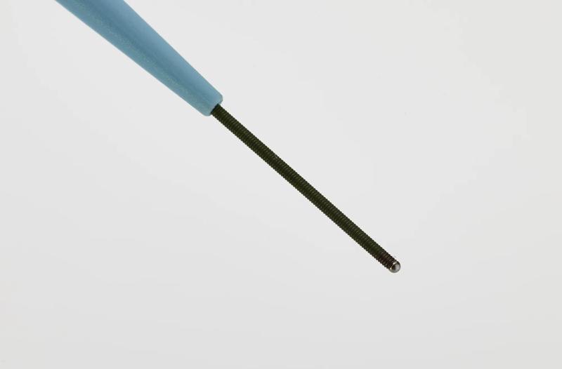 Angiokard IntroGuide F 200cm-0.035, ste, feste Seele, PTFE besch, J-Spitze 3mm (REF 160162)